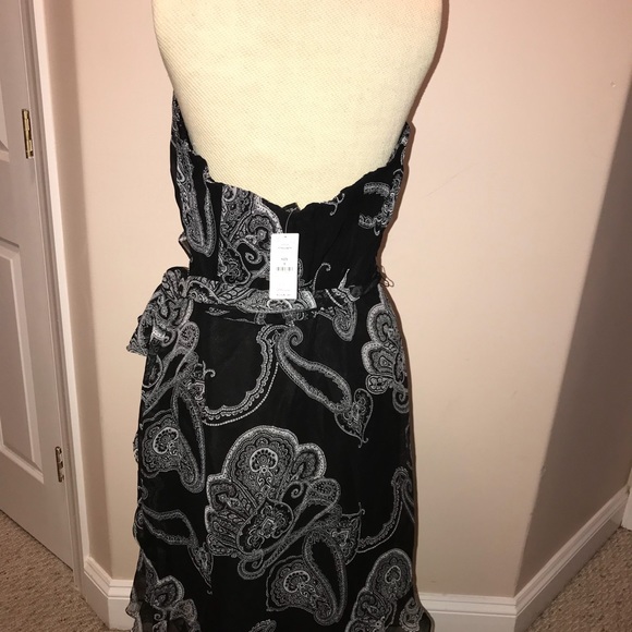 Dress - Picture 3 of 3